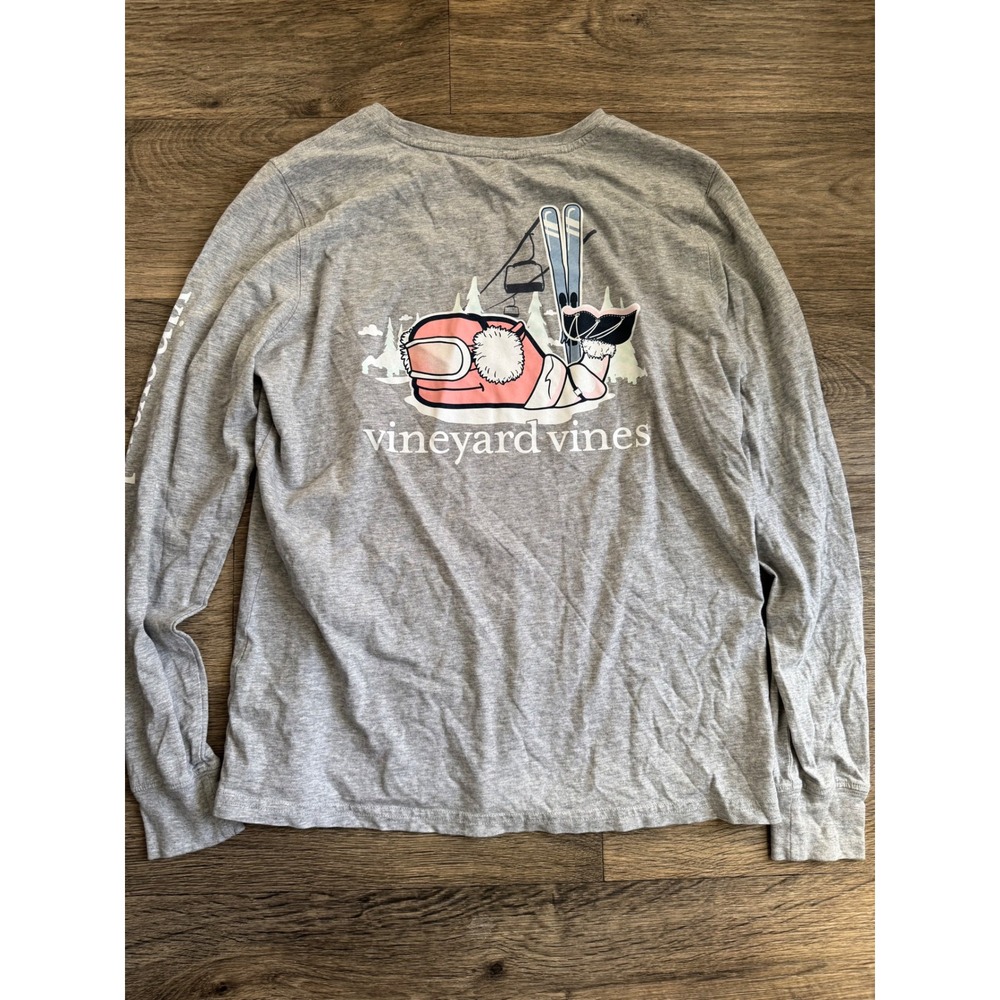 Vineyard Vines Men's Ski Slope Whale Long Sleeved Shirt‎ Size Small